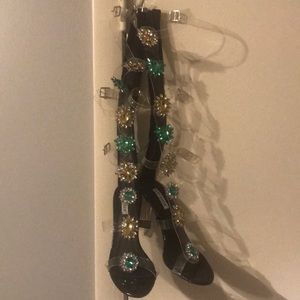 Cape Robbin bejeweled sandals 💎